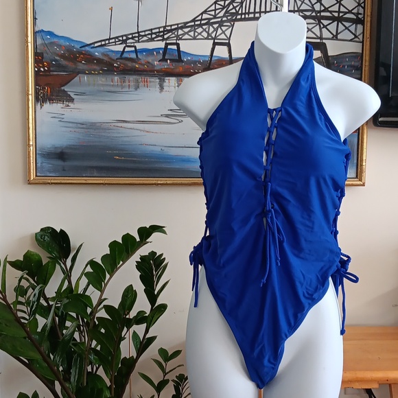 None Other - Halter Top Women's One Piece Swimsuit Size Large New